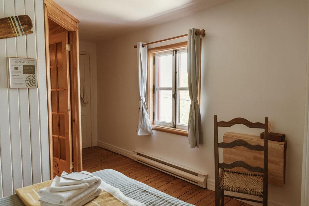 Bed and breakfast Almatoit Chambre photo